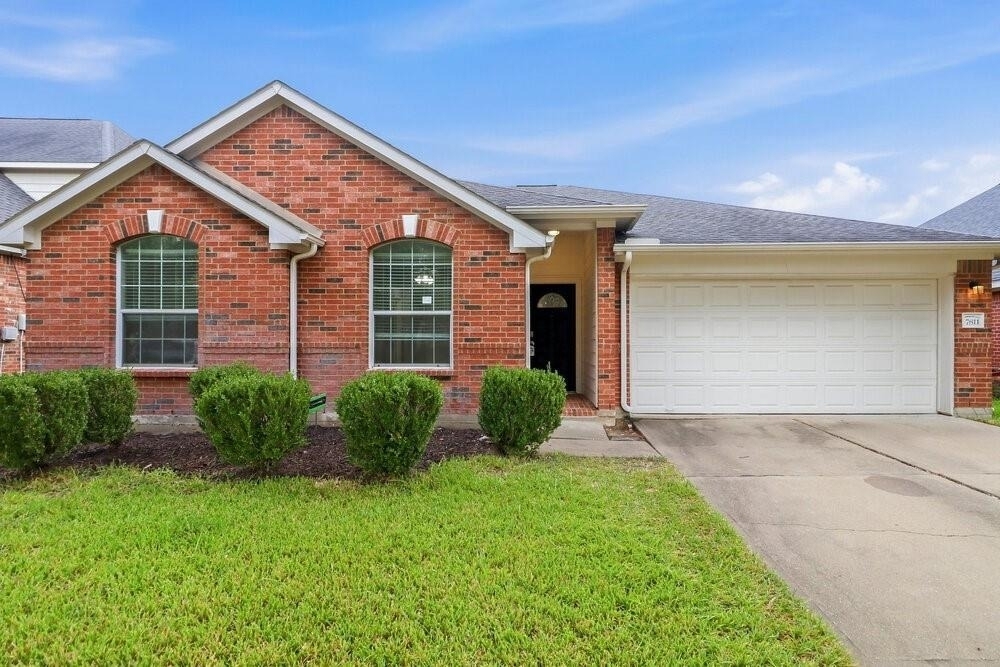 7811 Iris Glen Lane - Photo 0