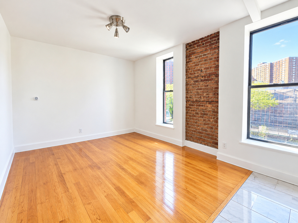 West 125th Street - Photo 1
