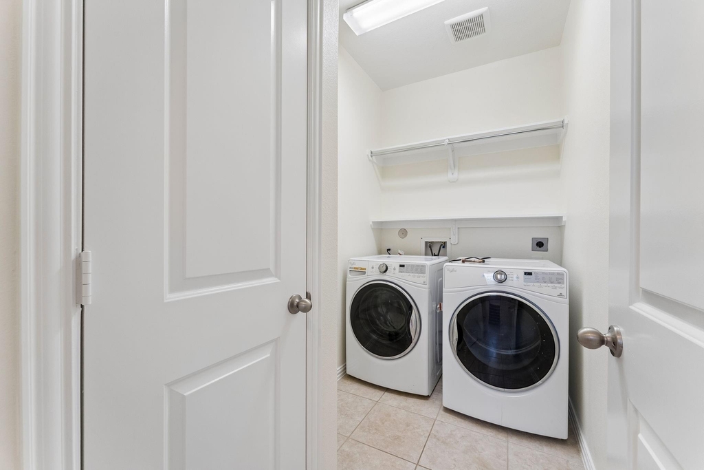27943 Castle Park Lane - Photo 12