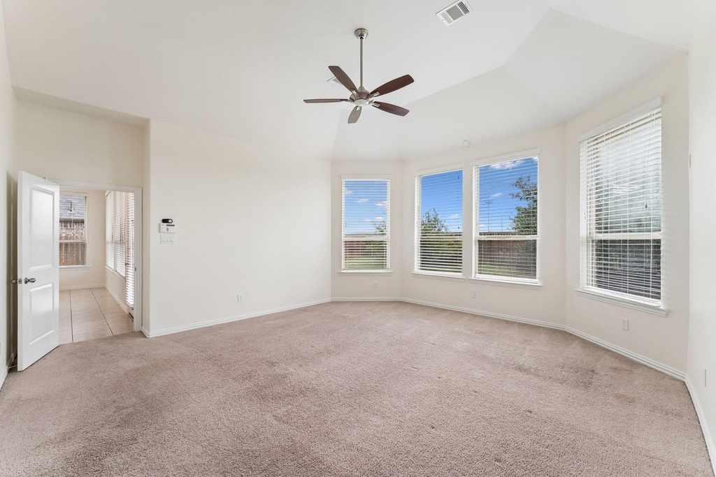 27943 Castle Park Lane - Photo 25