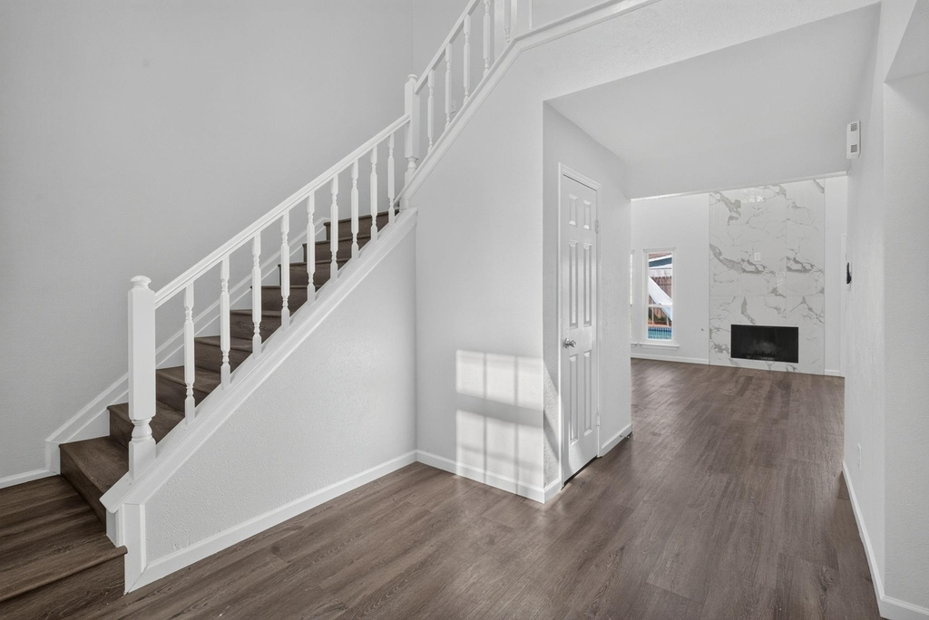 1123 Mayweather Lane - Photo 6