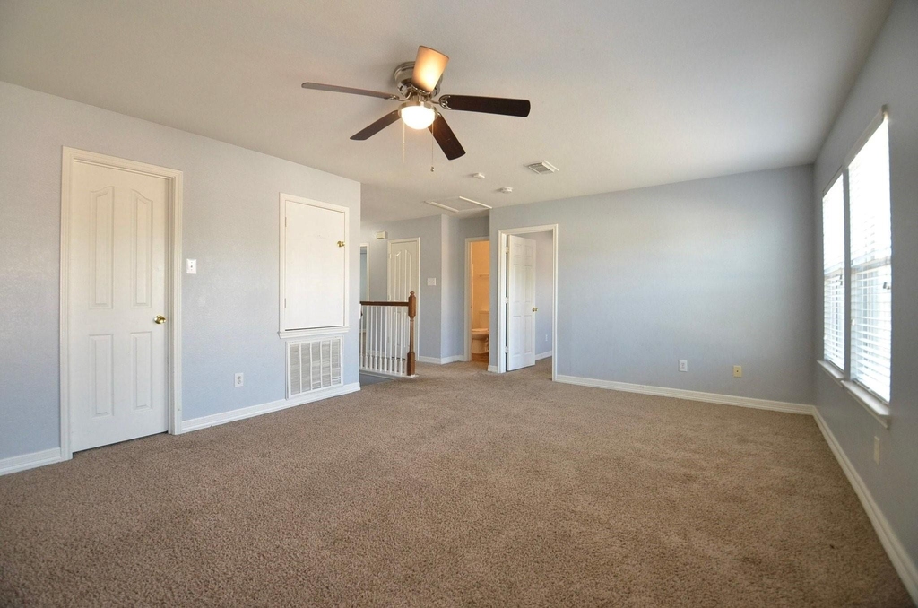 20822 Baronsledge Lane - Photo 19