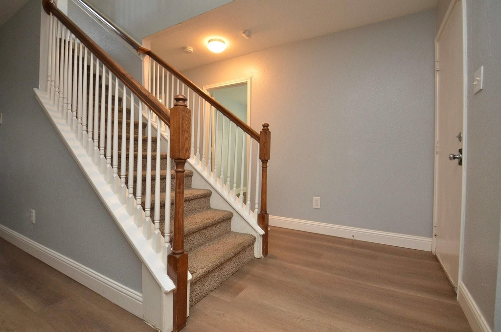 20822 Baronsledge Lane - Photo 16