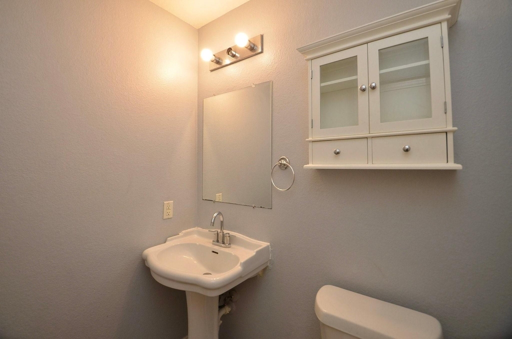 20822 Baronsledge Lane - Photo 15