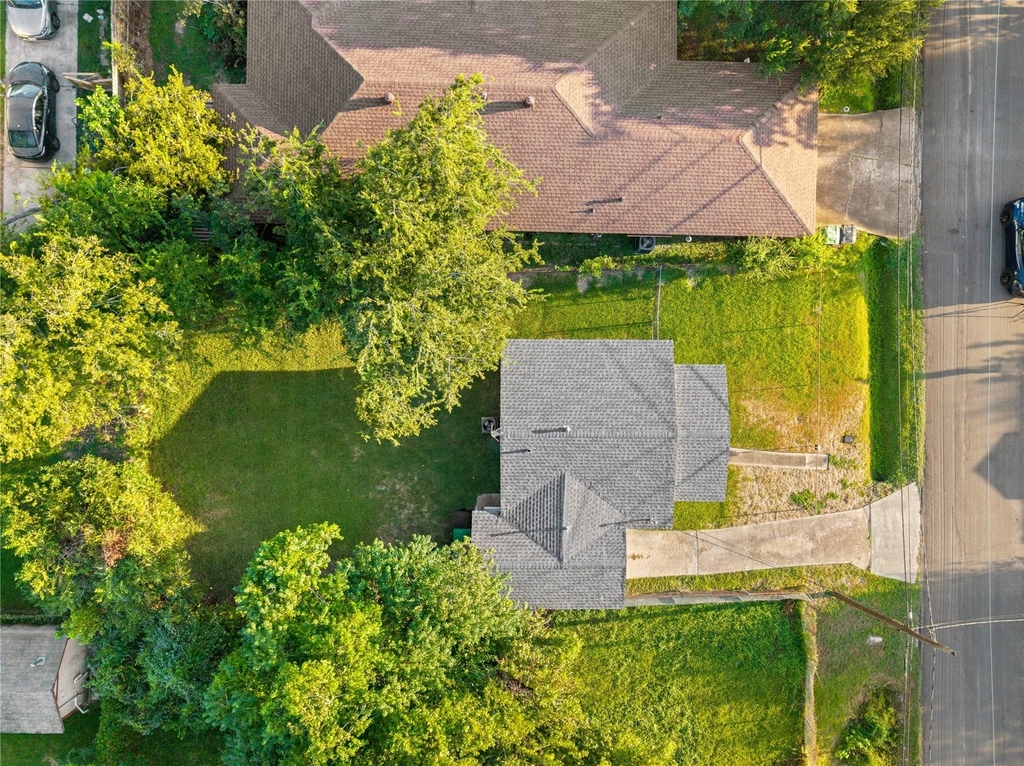 2308 Lucas Street - Photo 11