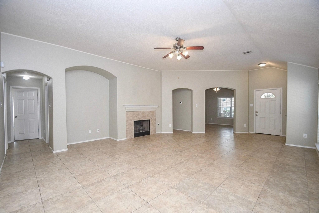 5010 Bridgevalley Court - Photo 6
