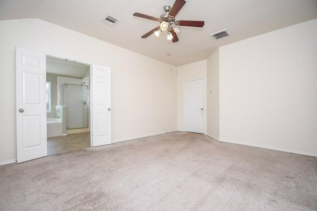 5010 Bridgevalley Court - Photo 19