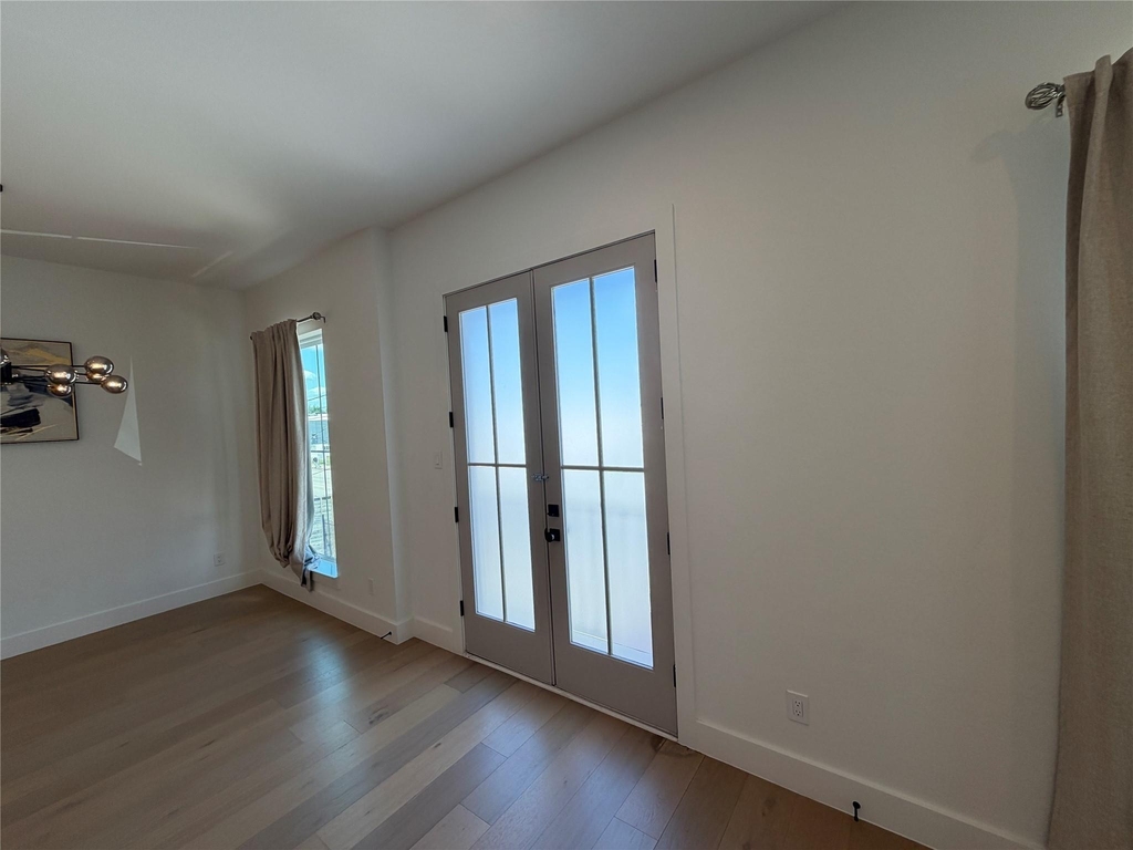 3318 Mckinney Street - Photo 4