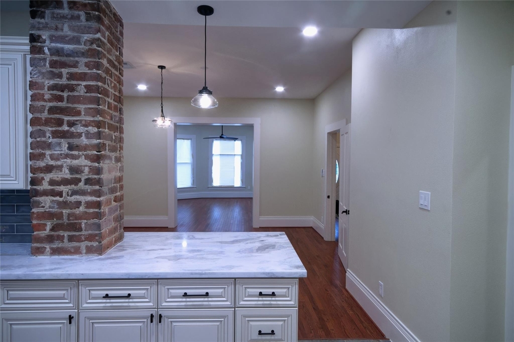 505 Winnie Street - Photo 13