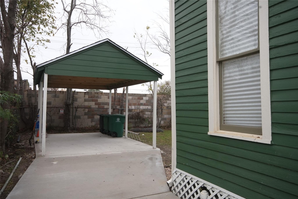 505 Winnie Street - Photo 26