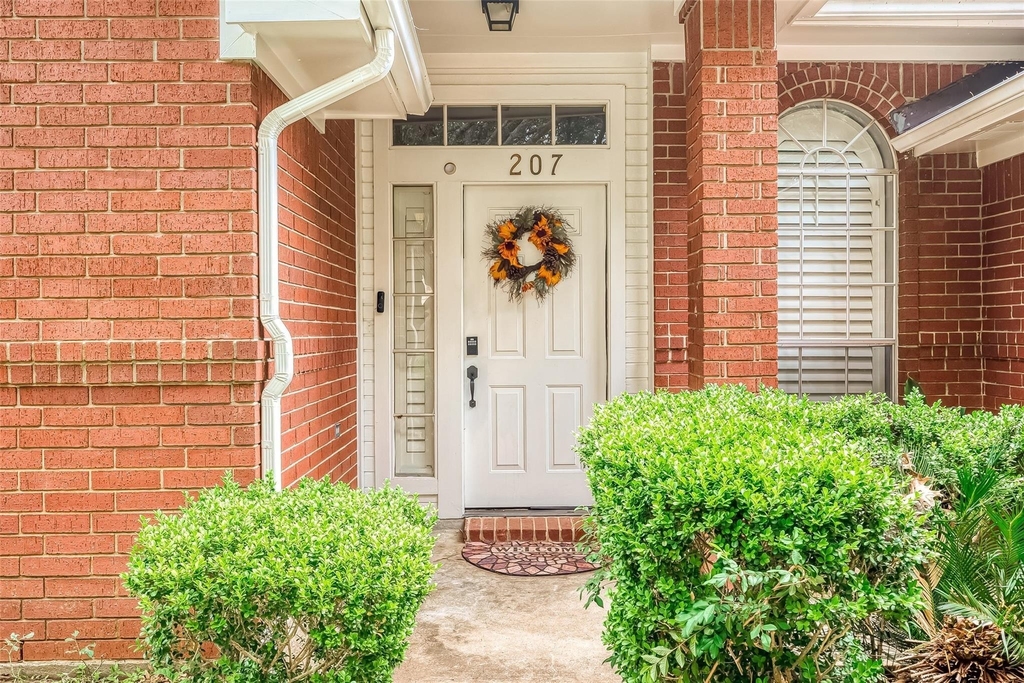 207 Rolling Plains Drive - Photo 5