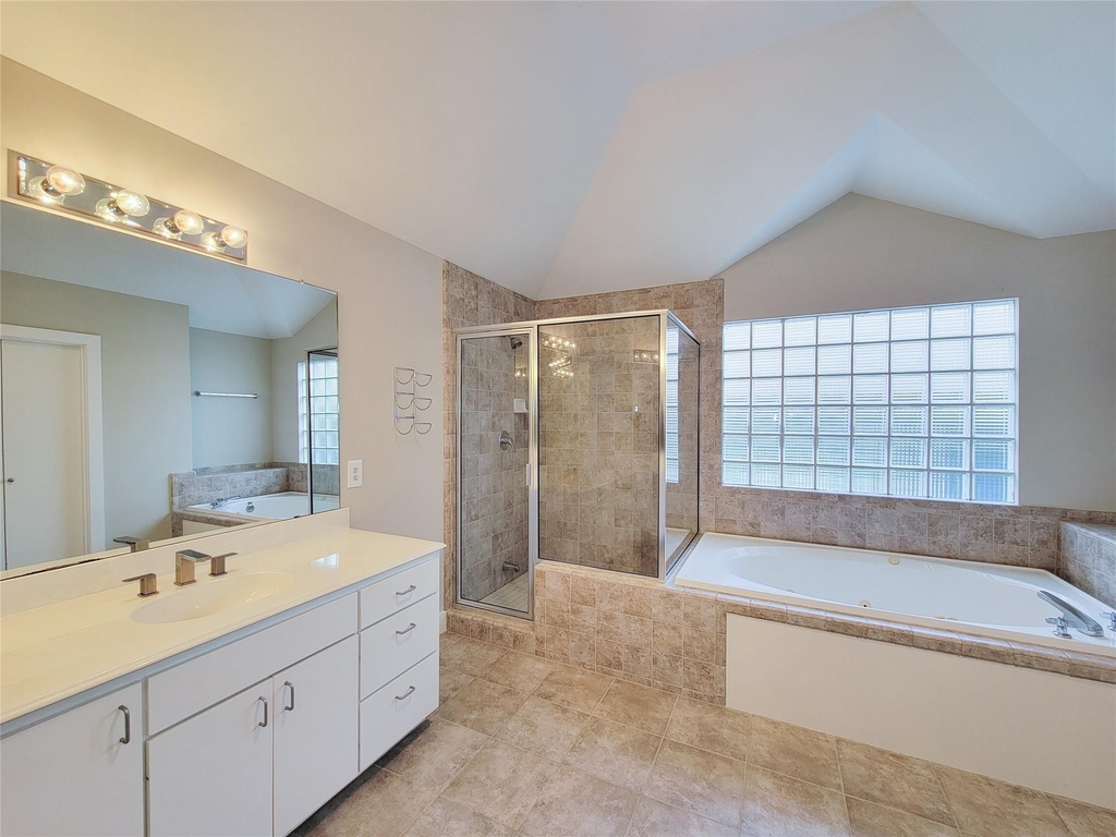 411 West 26th Street - Photo 31
