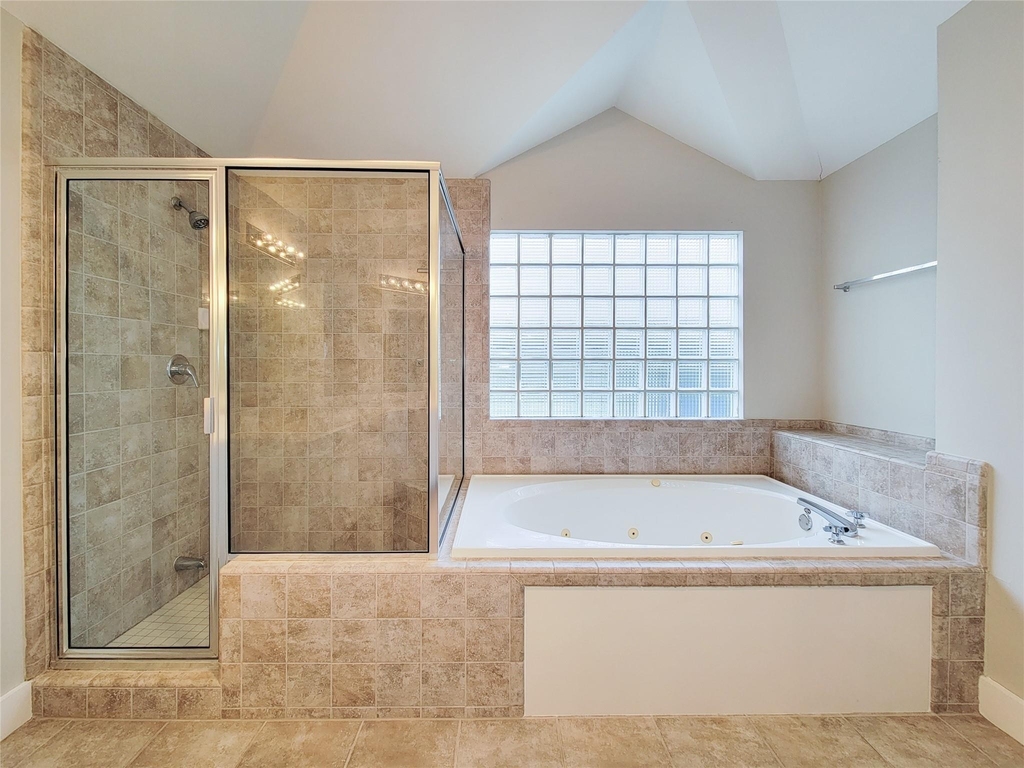 411 West 26th Street - Photo 29