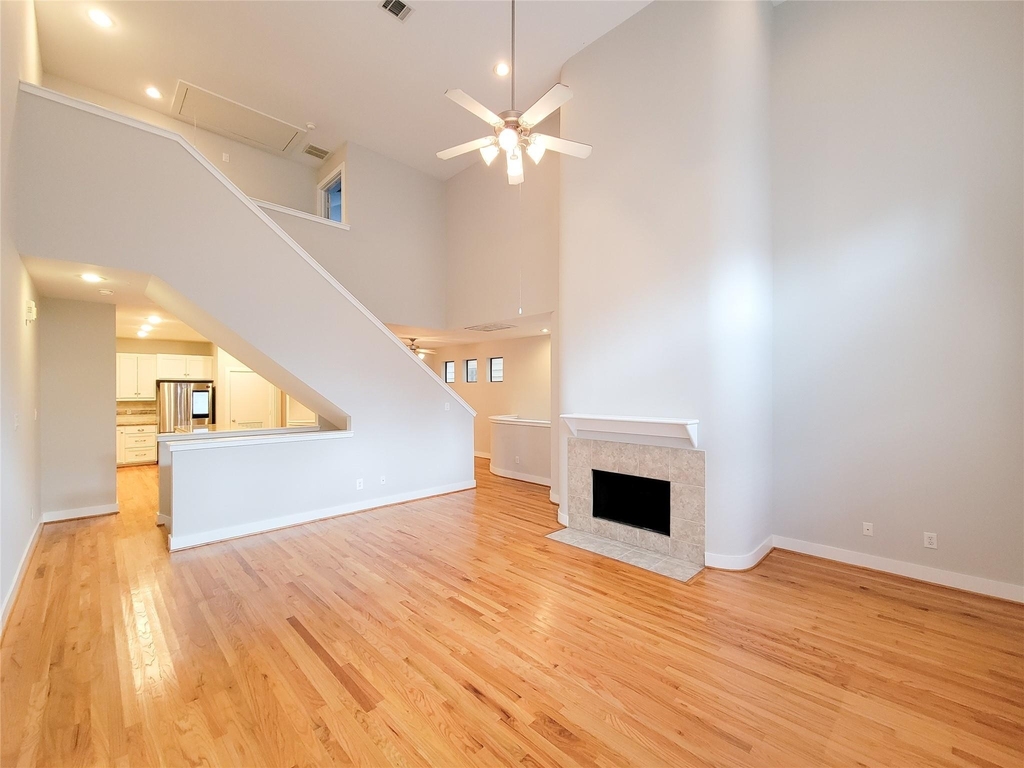 411 West 26th Street - Photo 11
