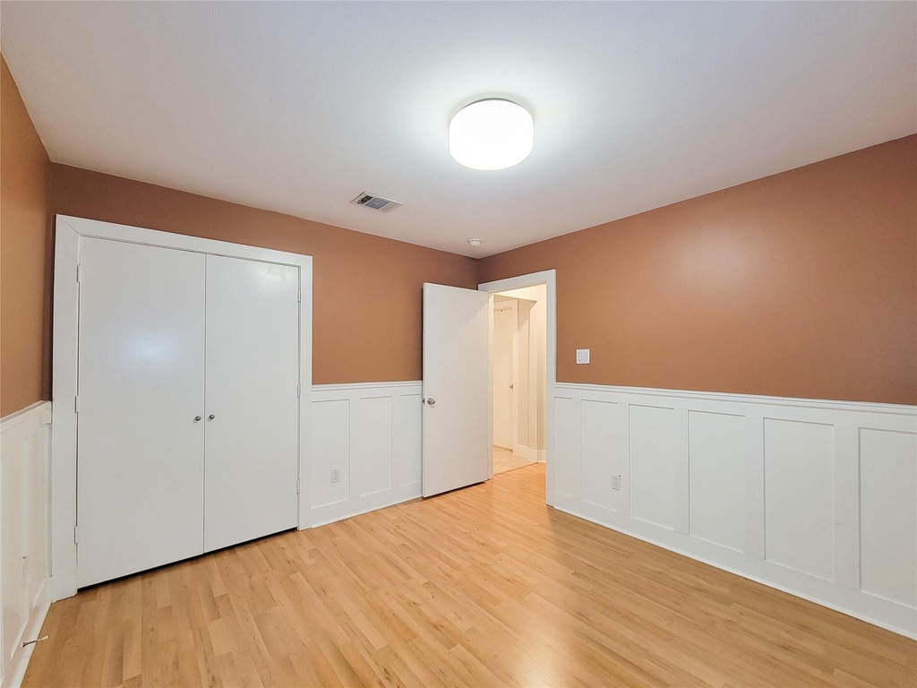 411 West 26th Street - Photo 23