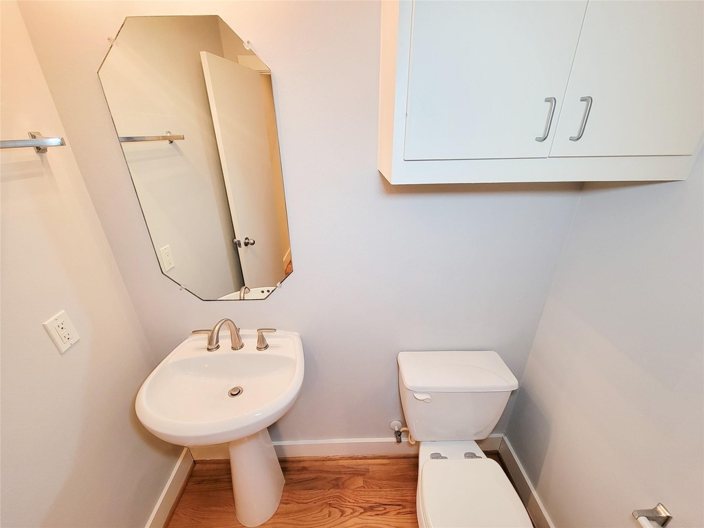 411 West 26th Street - Photo 36