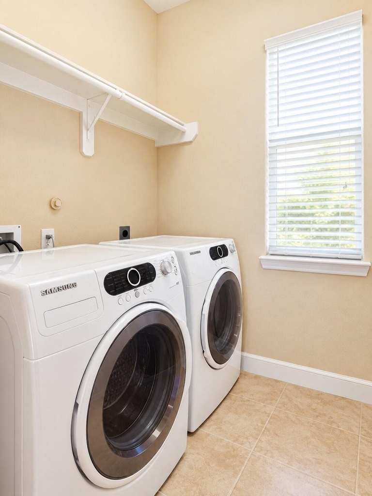 2368 Bastrop Street - Photo 6
