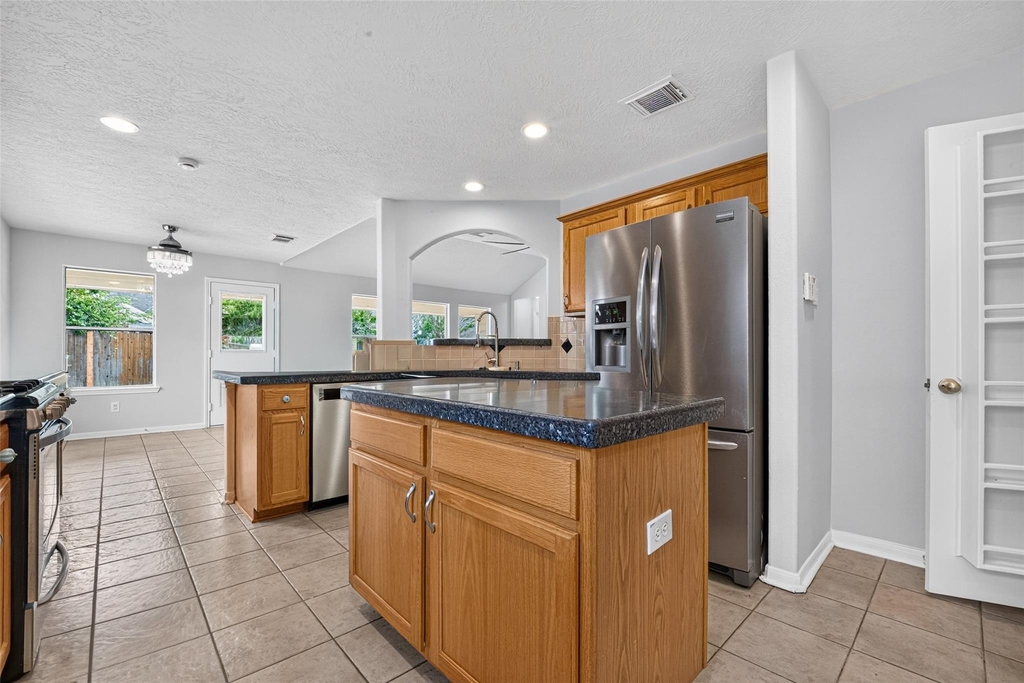 2127 Hannover Way - Photo 19