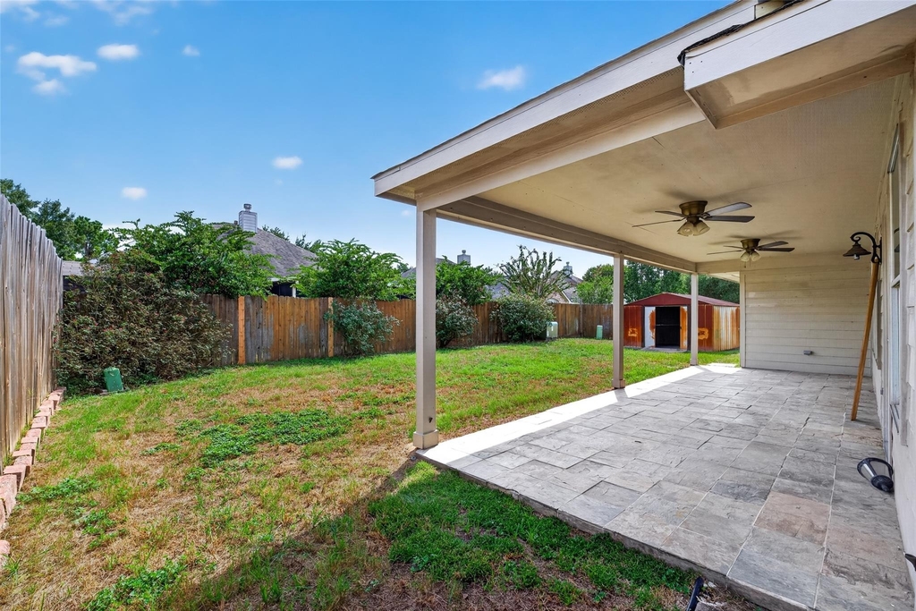 2127 Hannover Way - Photo 40