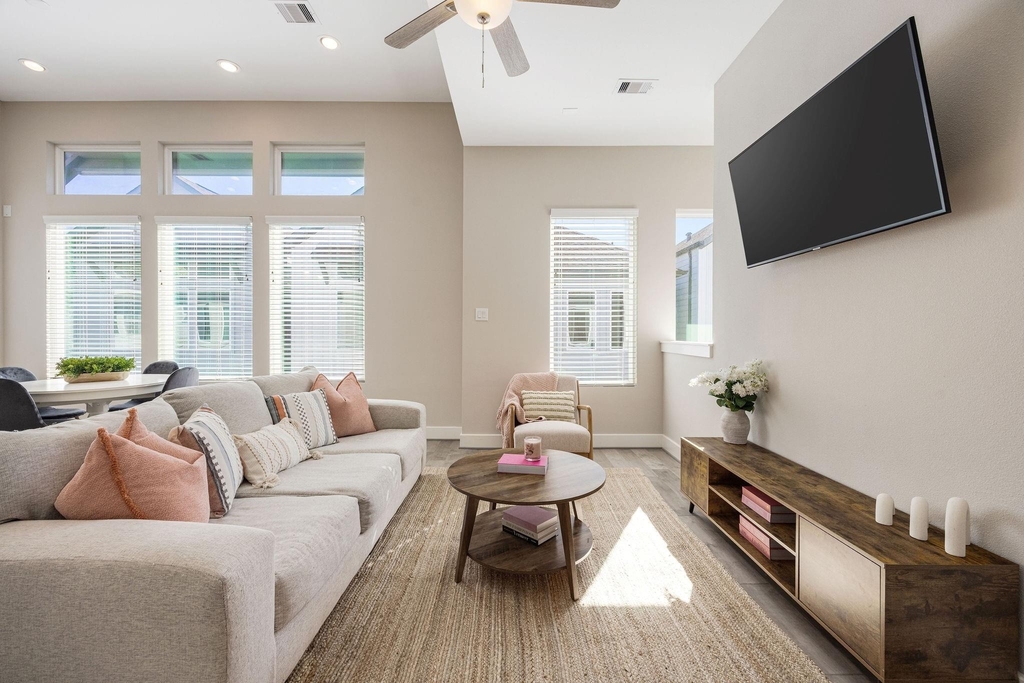 4450 W Tidwell Road - Photo 2