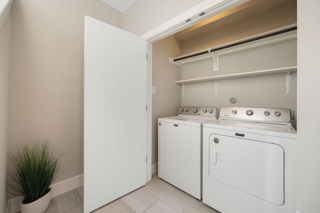 4450 W Tidwell Road - Photo 19