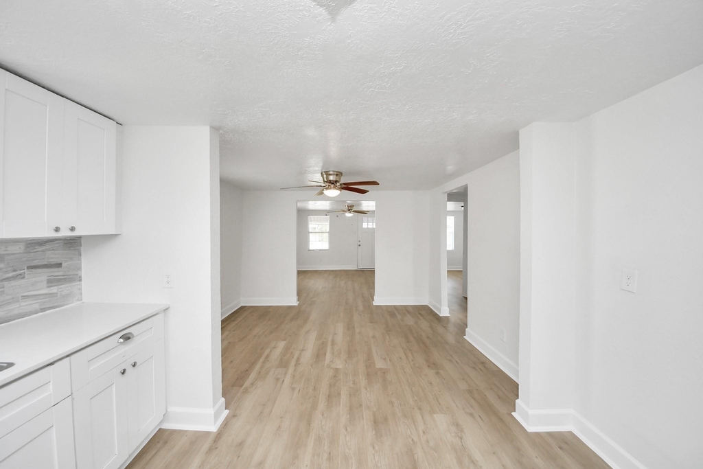 7222 San Angelo Street - Photo 21