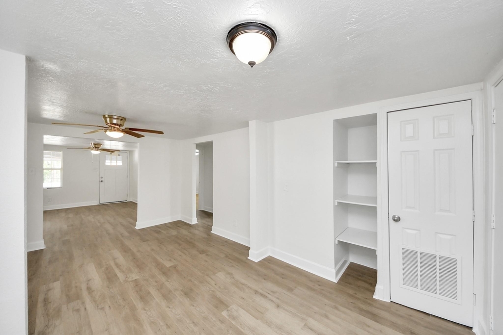 7222 San Angelo Street - Photo 20