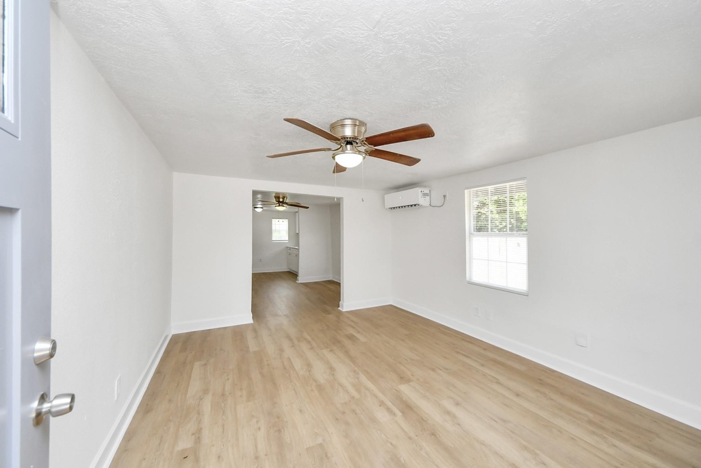 7222 San Angelo Street - Photo 11