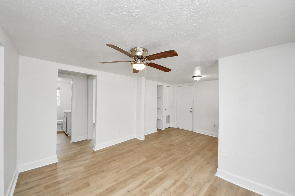 7222 San Angelo Street - Photo 15