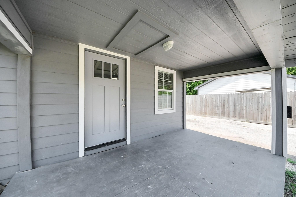 7222 San Angelo Street - Photo 5