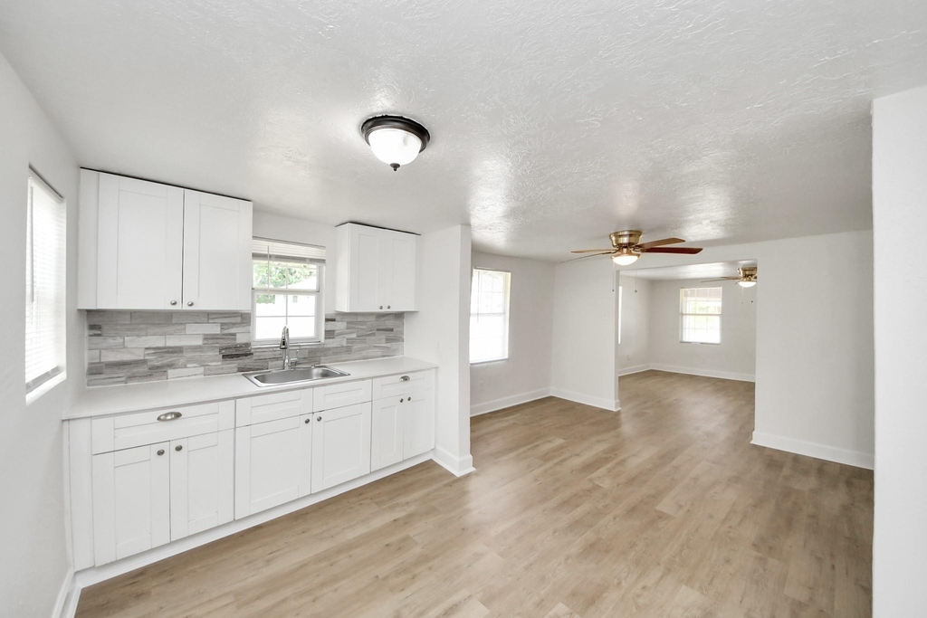 7222 San Angelo Street - Photo 19