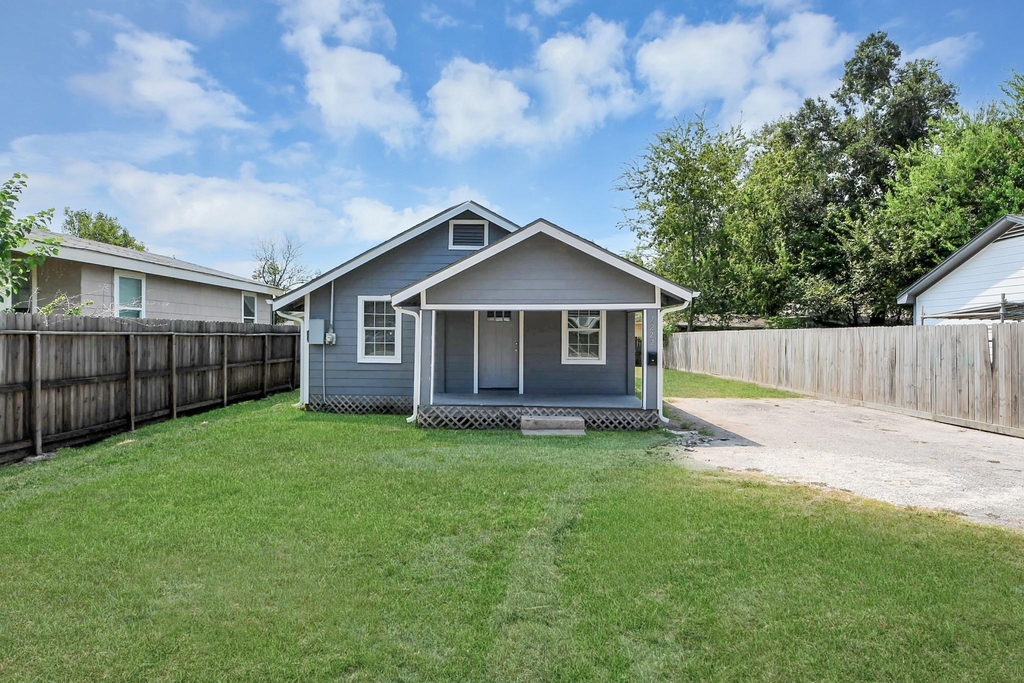 7222 San Angelo Street - Photo 3