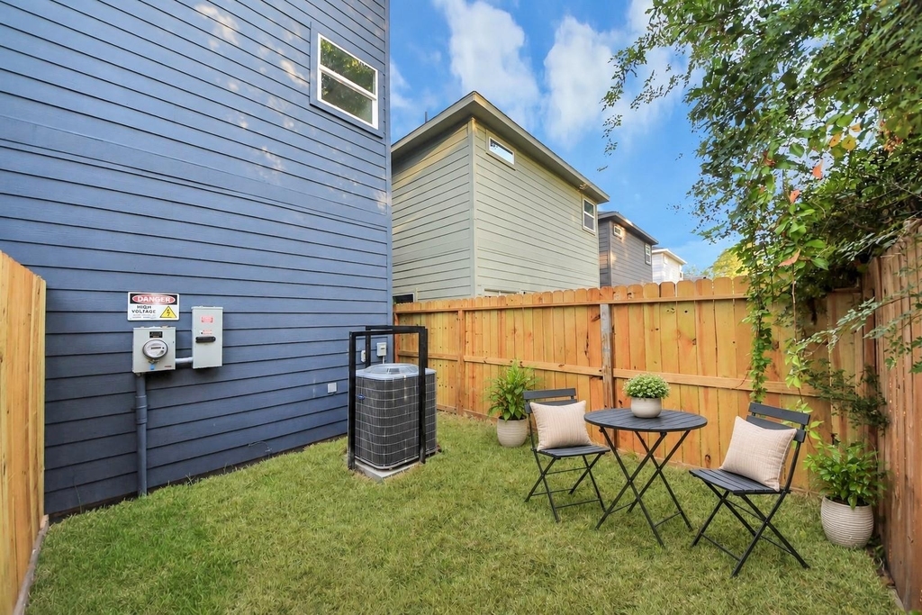 8116 De Priest Street - Photo 34