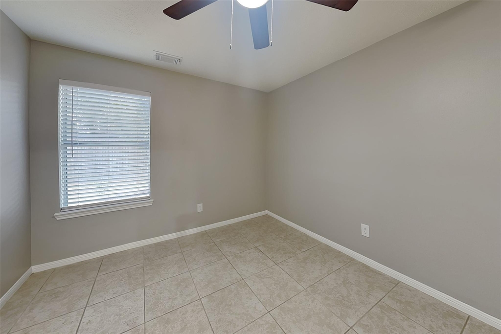 17402 Eastwood Circle - Photo 14