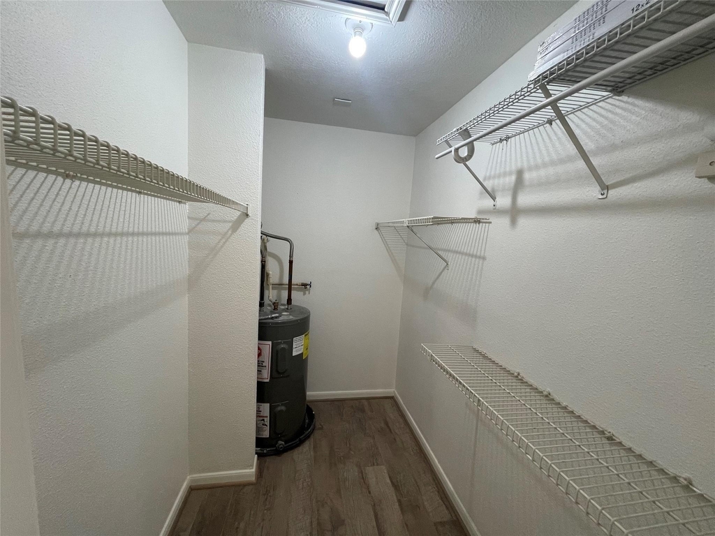 1311 Antoine Drive - Photo 10
