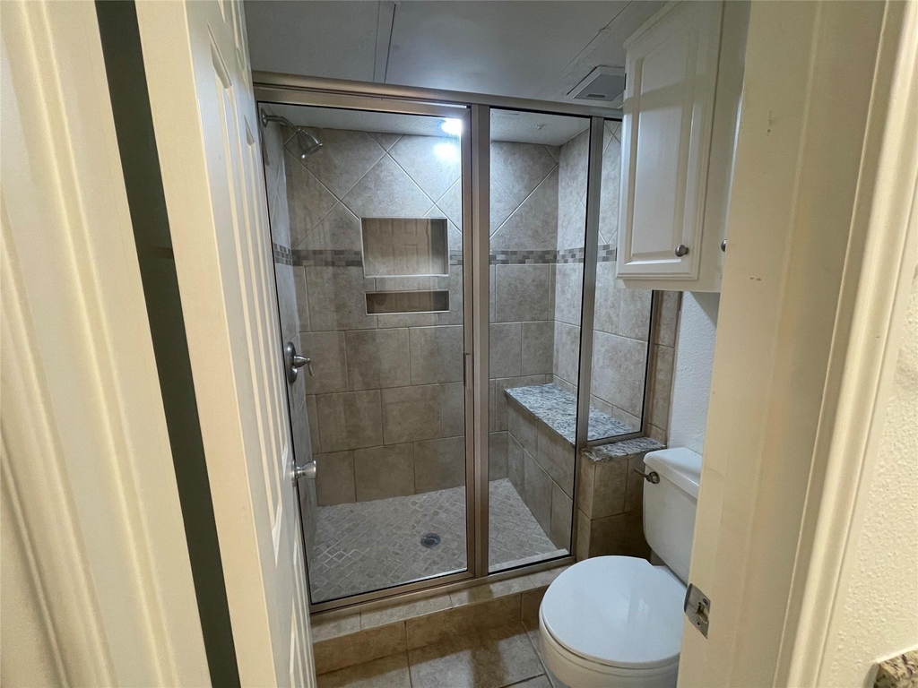 1311 Antoine Drive - Photo 8