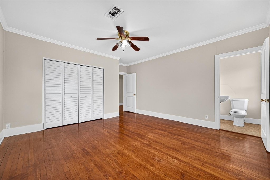1929 Hawthorne Street - Photo 24