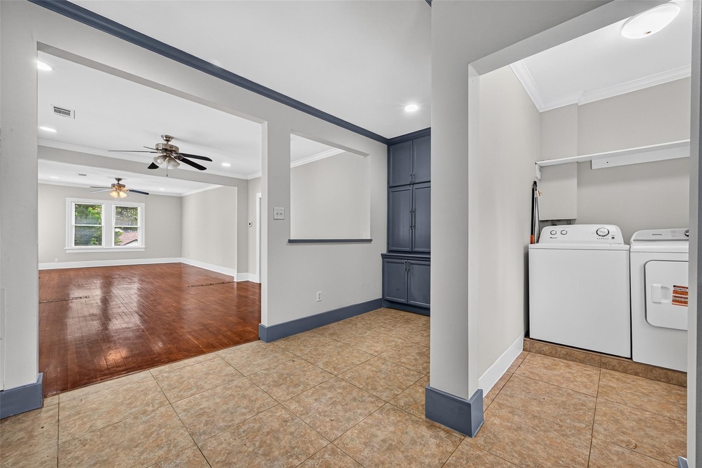 1929 Hawthorne Street - Photo 17