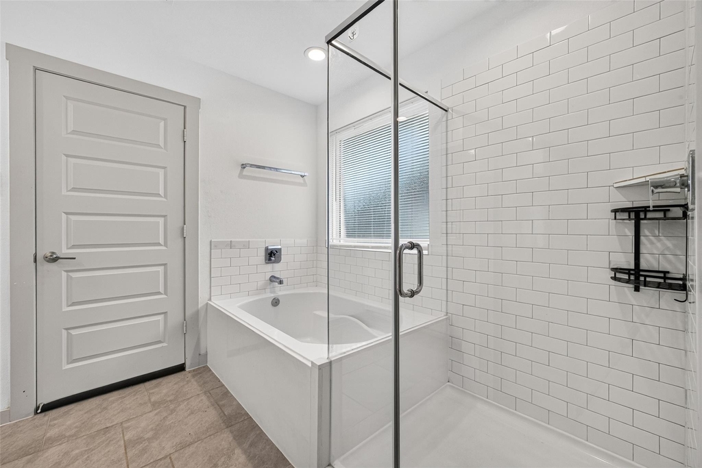 7007 Fleetwood Crescent Way - Photo 14