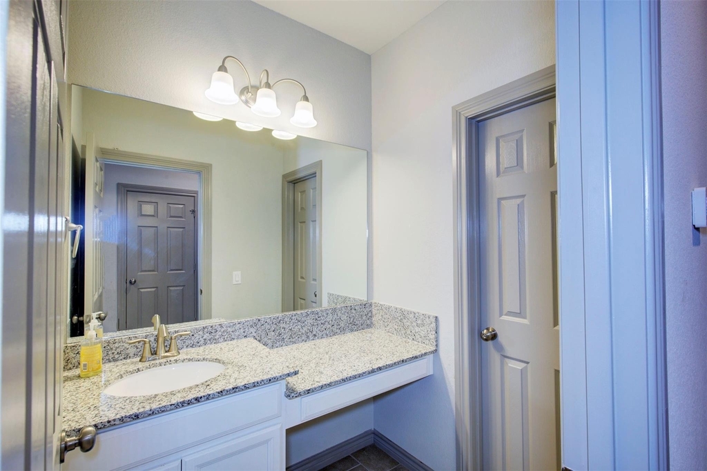 9643 Thimbleweed Drive - Photo 35