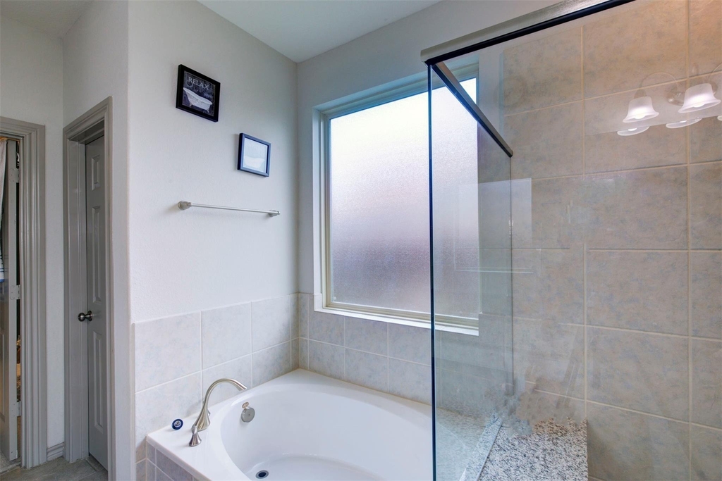 9643 Thimbleweed Drive - Photo 29