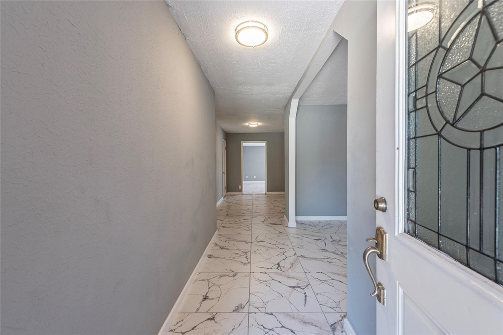 2511 Meadow Lane - Photo 2