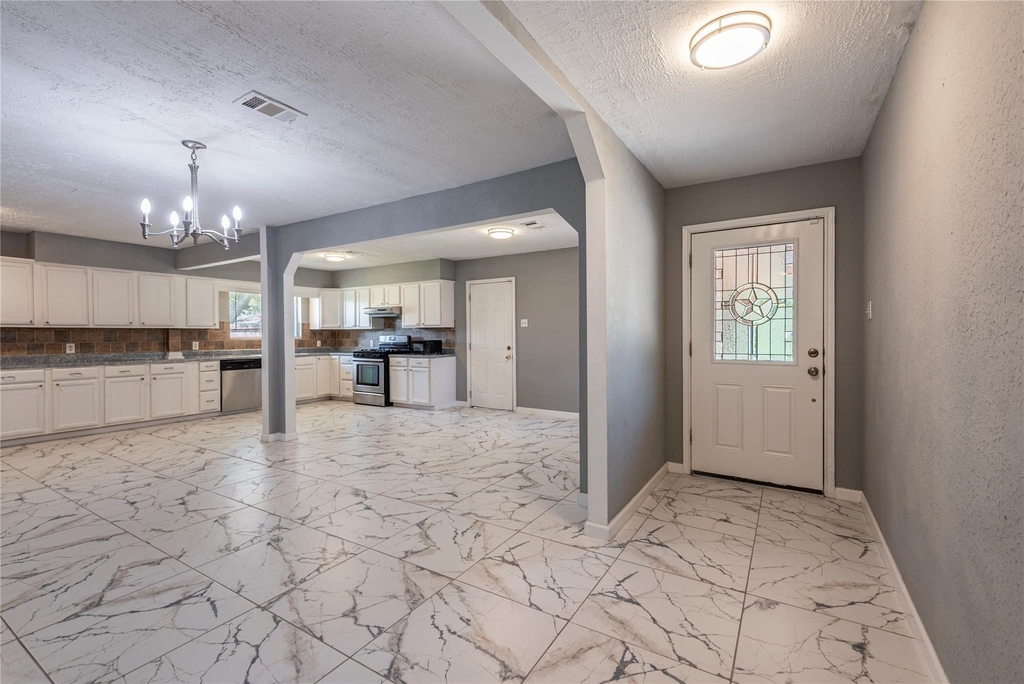 2511 Meadow Lane - Photo 3