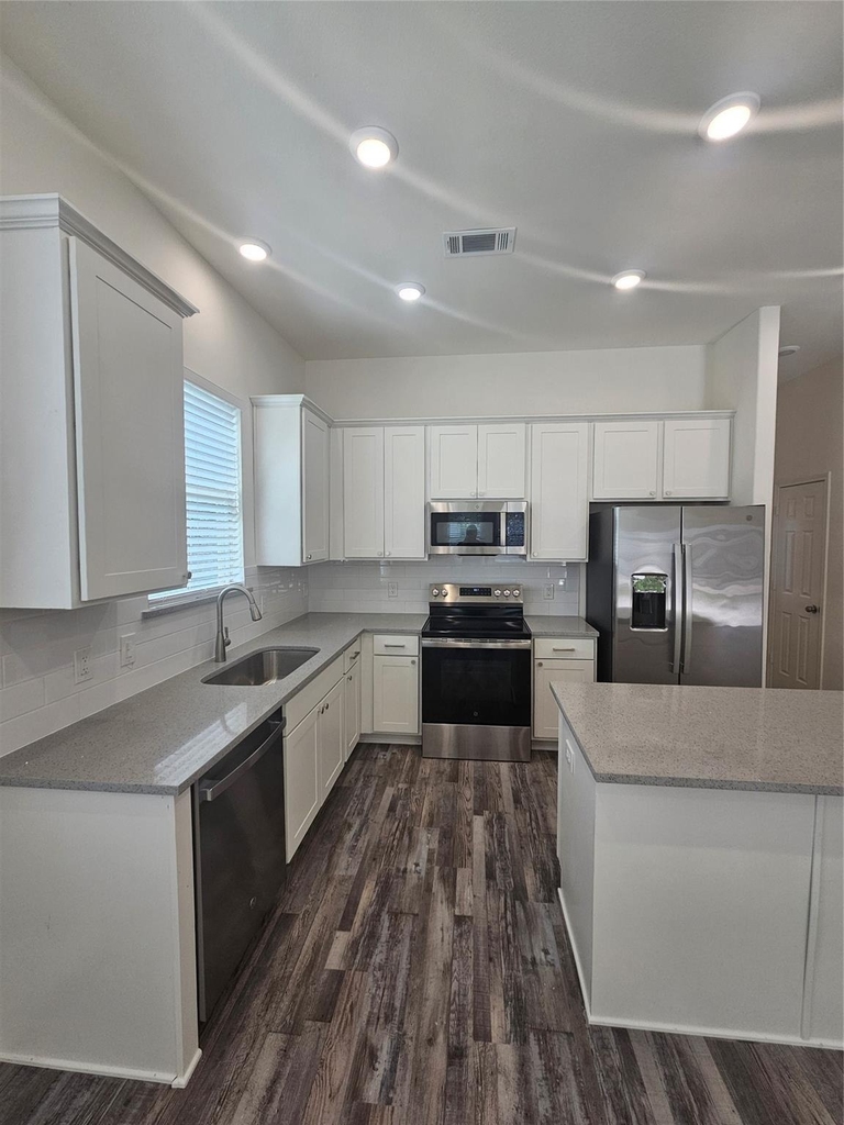 11443 Underwood Street - Photo 4