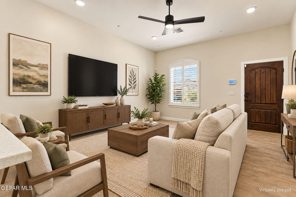 656 Paseo Dulce Avenue - Photo 1