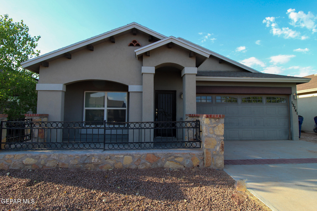 12741 Tre Maximiliano Avenue - Photo 0