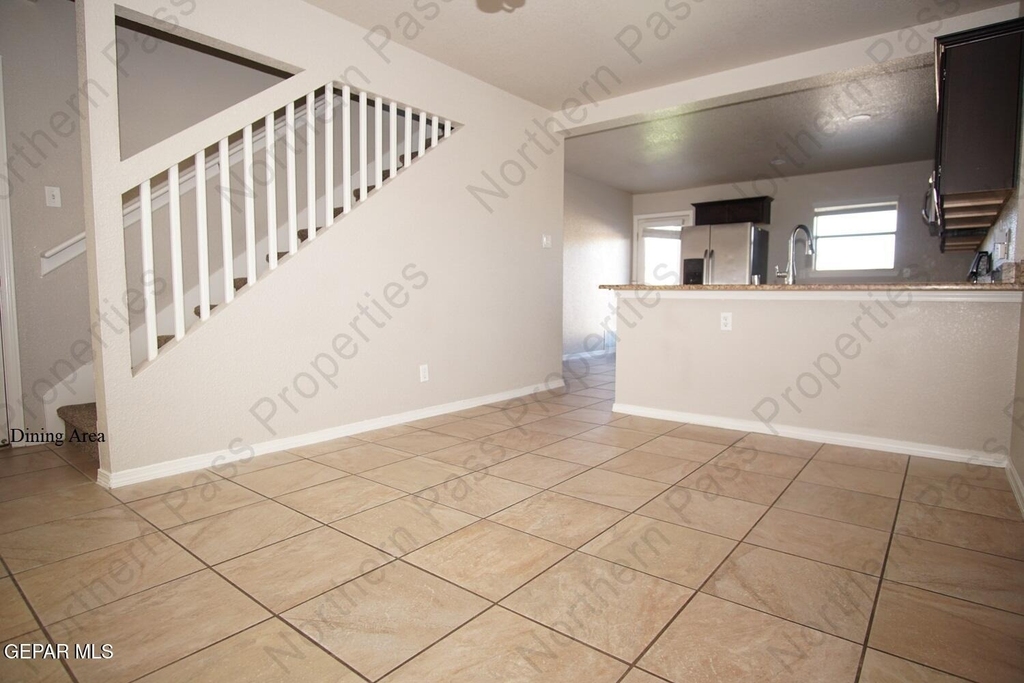 14681 Boer Trail Avenue - Photo 6