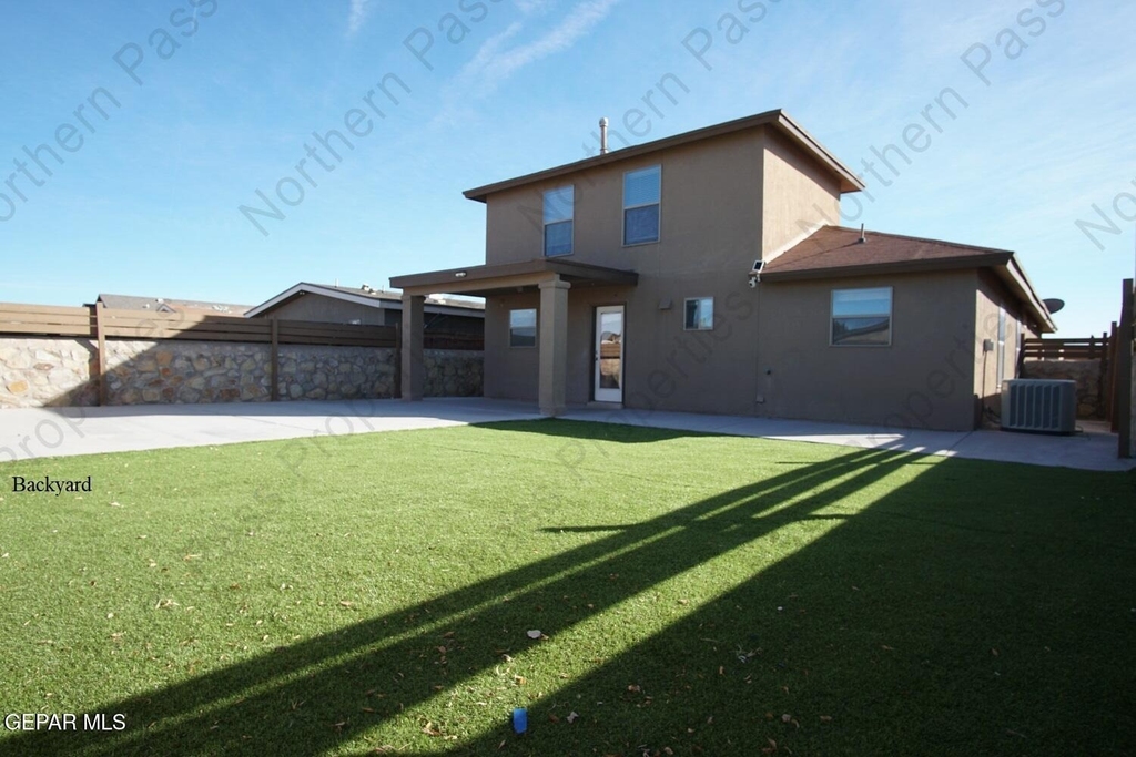14681 Boer Trail Avenue - Photo 23