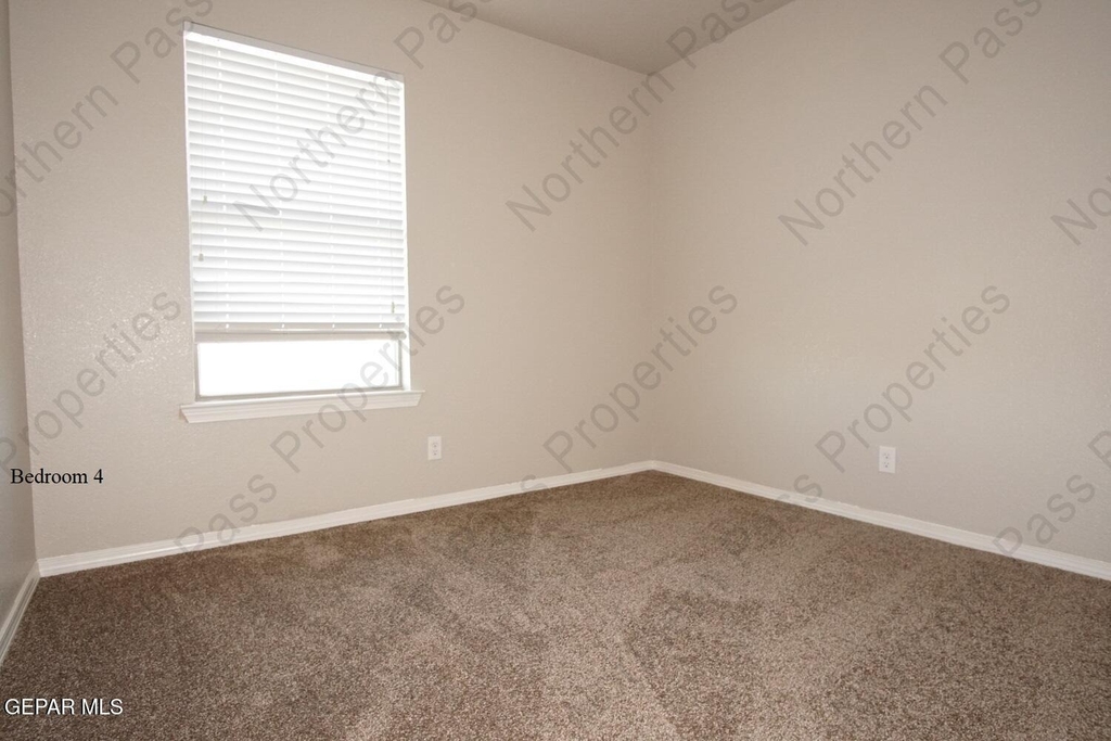 14681 Boer Trail Avenue - Photo 20