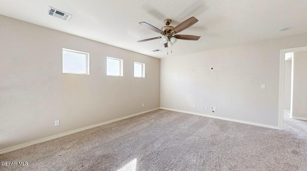 14925 Pebble Hills Boulevard - Photo 6